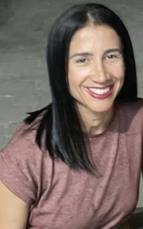 Photo of Dr. Daniela Granato de Souza