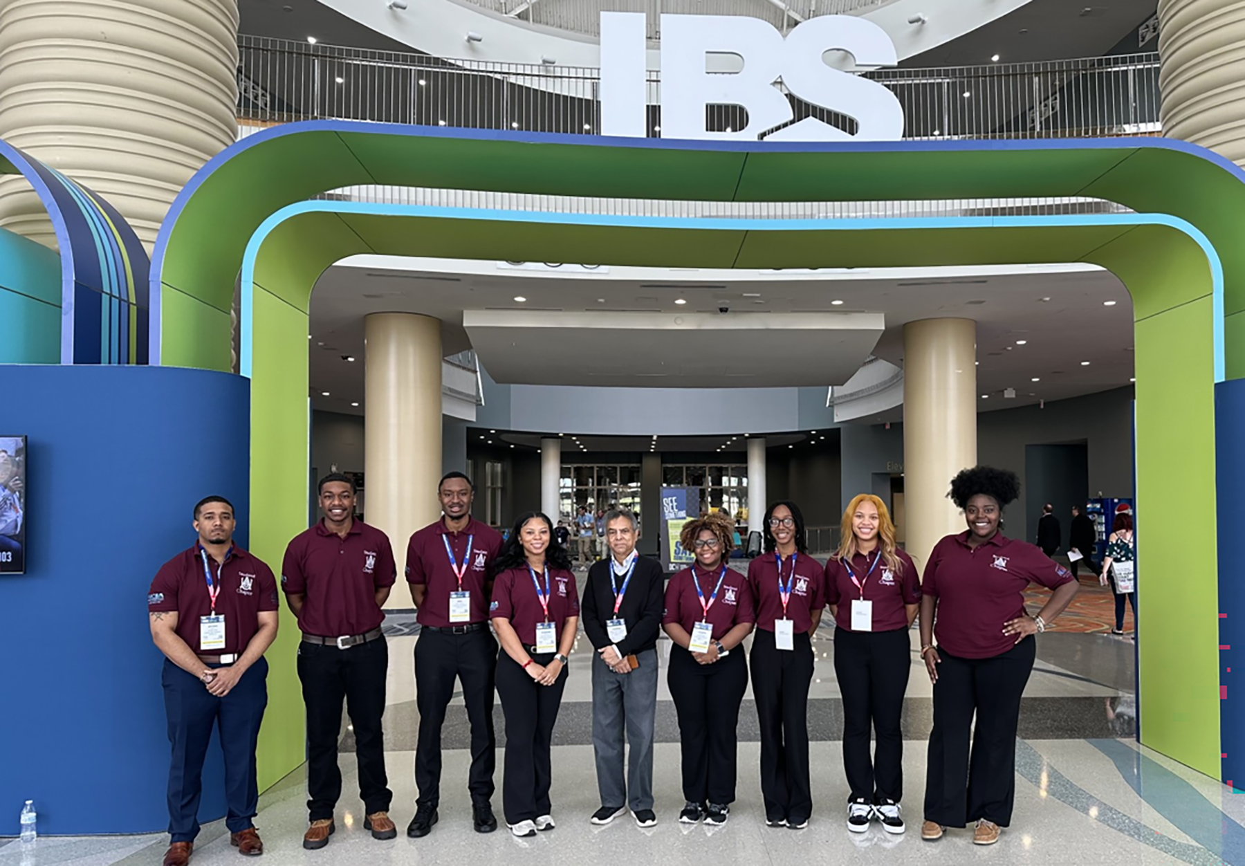 Jayden Head, David Jackson, Eric Lytle II, Madison Everett, Prof. Mahbub Hasan, Lauryn Baker, Hailey Fowler, Makenzie Carter and Kortney Adkins