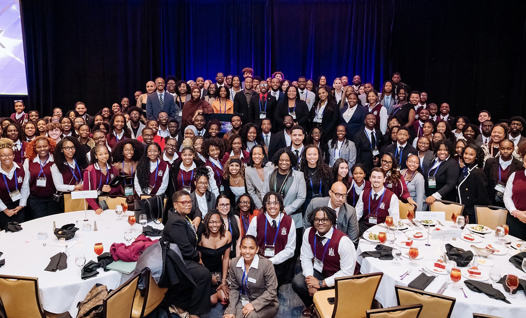 Students in AAMU NABA chapter join other accounting students for large group photo at Regional NABA Conference in Atlanta