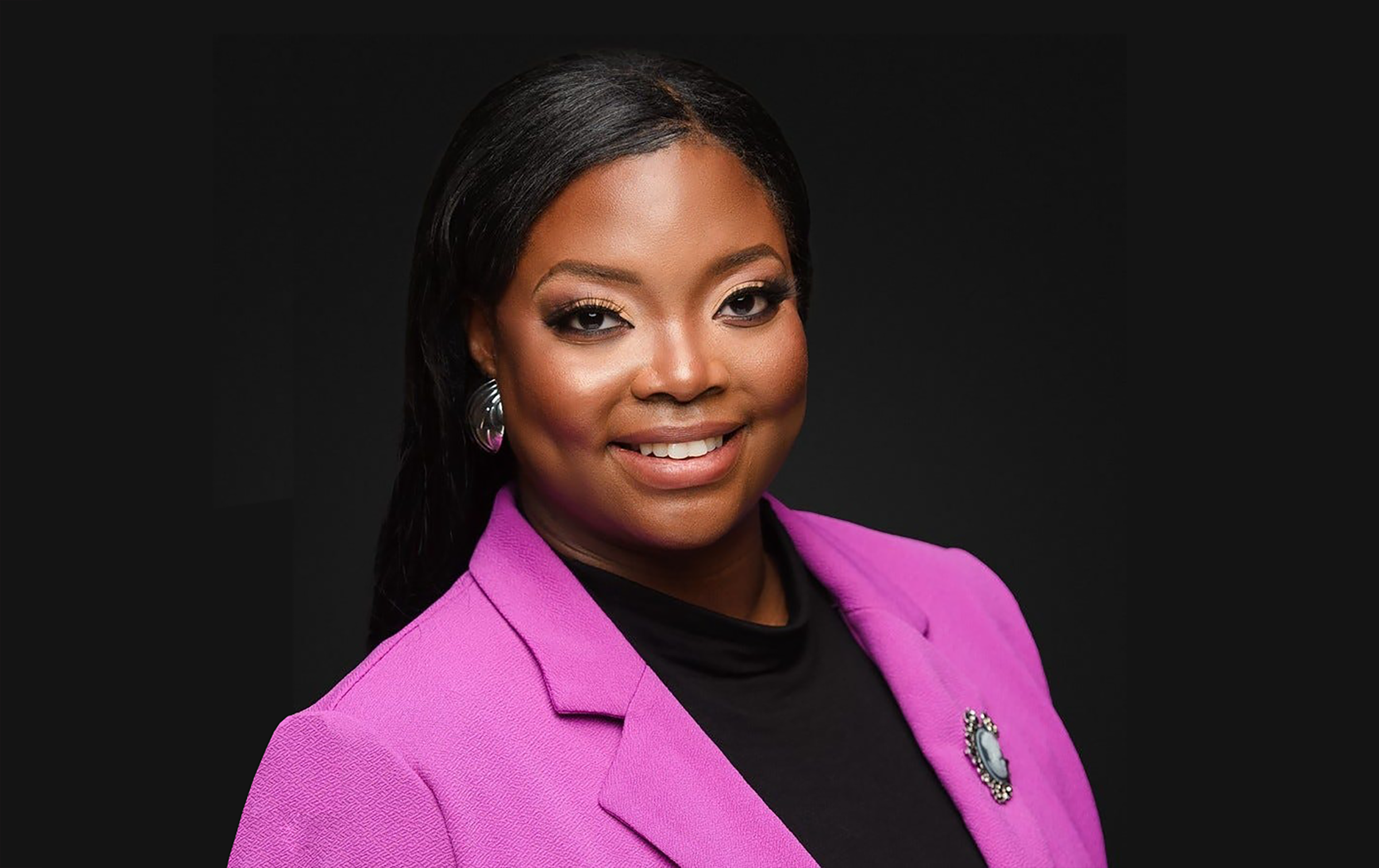 Dr. Samantha Strachan