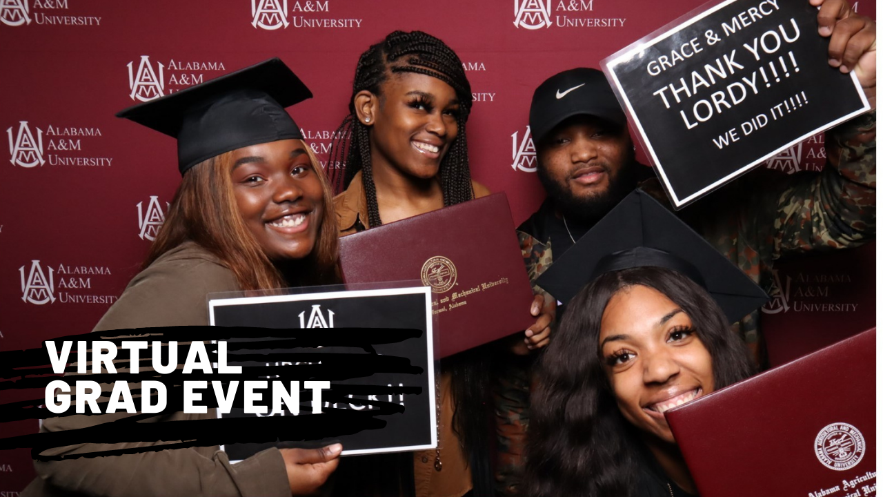Photo of AAMU Spring 2020 Graduates using photobooth