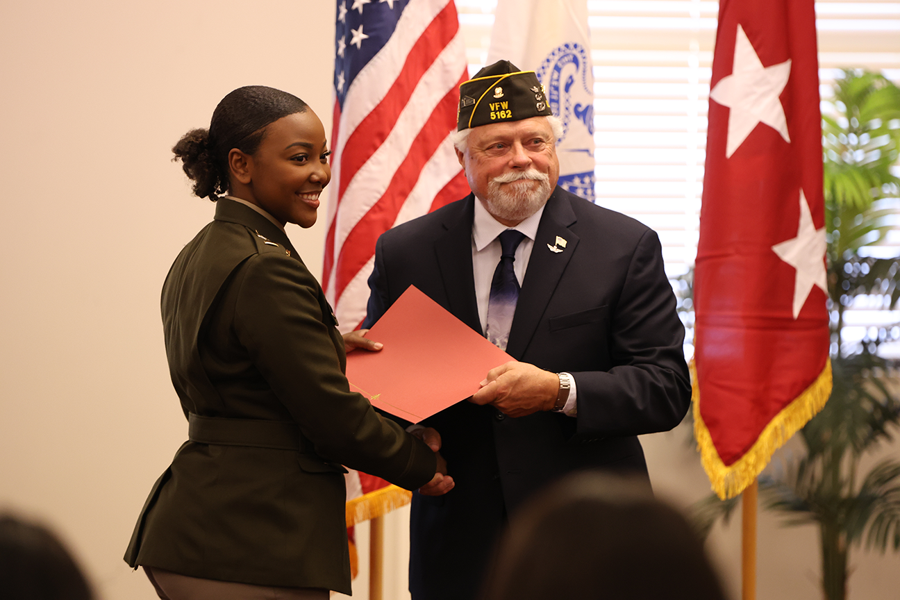 AAMU students commissioned