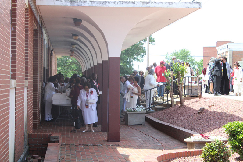 meeting on razed buildings