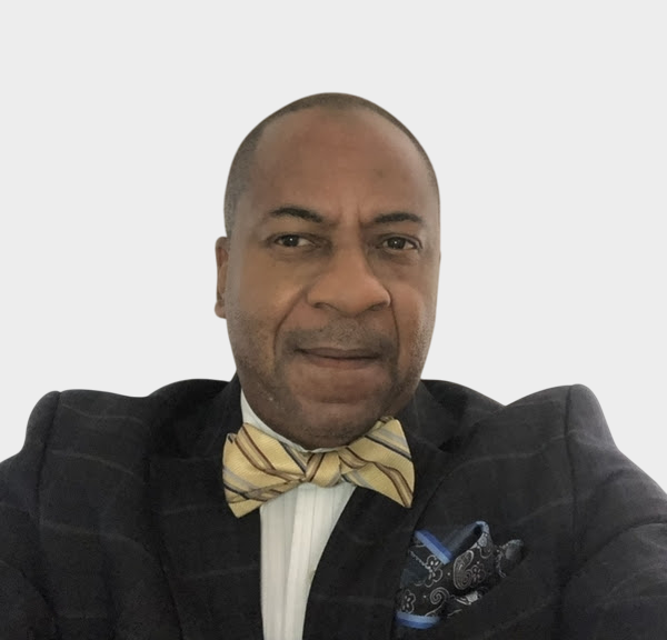 Photo of Dr. Lindsay Dixon