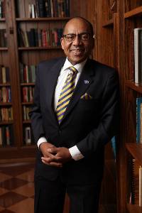 Photo of Vann Newkirk, Sr., Ph.D.
